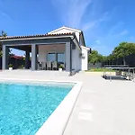 House Sanja 2278