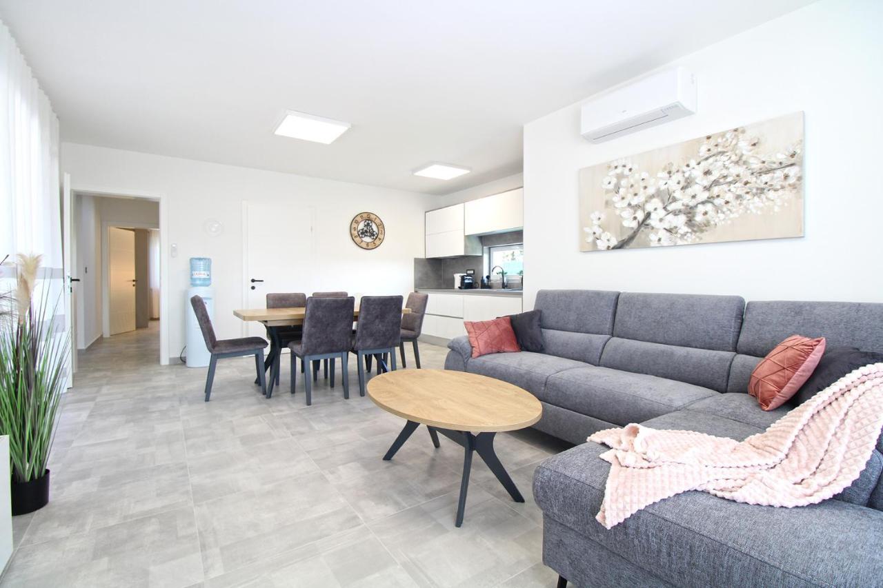 House Sanja 2278 Vikendica *